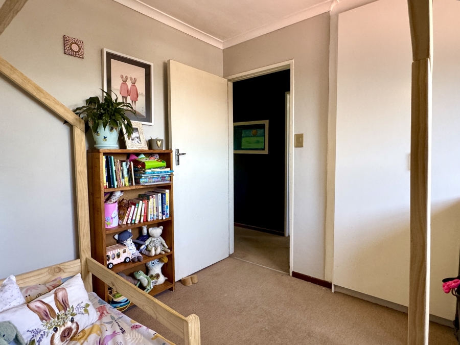 3 Bedroom Property for Sale in Glen Ive Western Cape